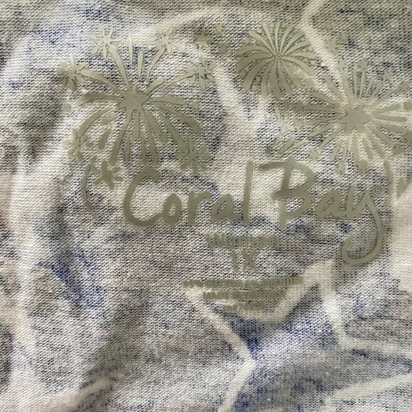 Coral Bay Short Sleeve Pullover Top Blue with Stars Women's 1X NEW - Picture 8 of 10